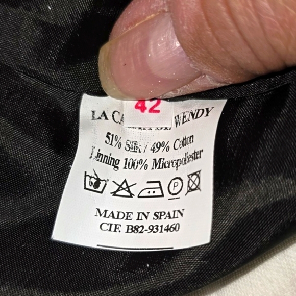 Floral Sleeveless Dress - Black and Green - Picture 11 of 14